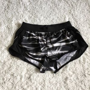 🛍 Victoria’s Secret VSX Athletic Shorts